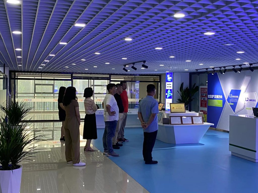 专题调研 | 热烈欢迎北京理工大学王崇文教授就“数字经济建设”课题来唐调研考察