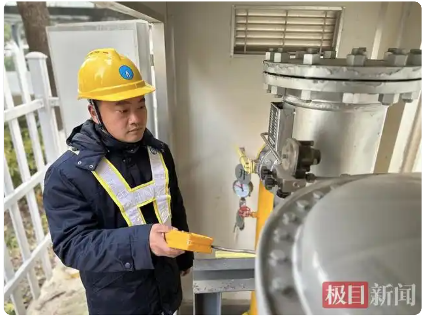 武漢燃?xì)庋簿€員：365天全年不歇，每天在路上