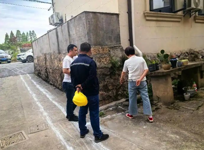杭州余杭：煤气管道化身“温情纽带” 多方协调巧解民忧